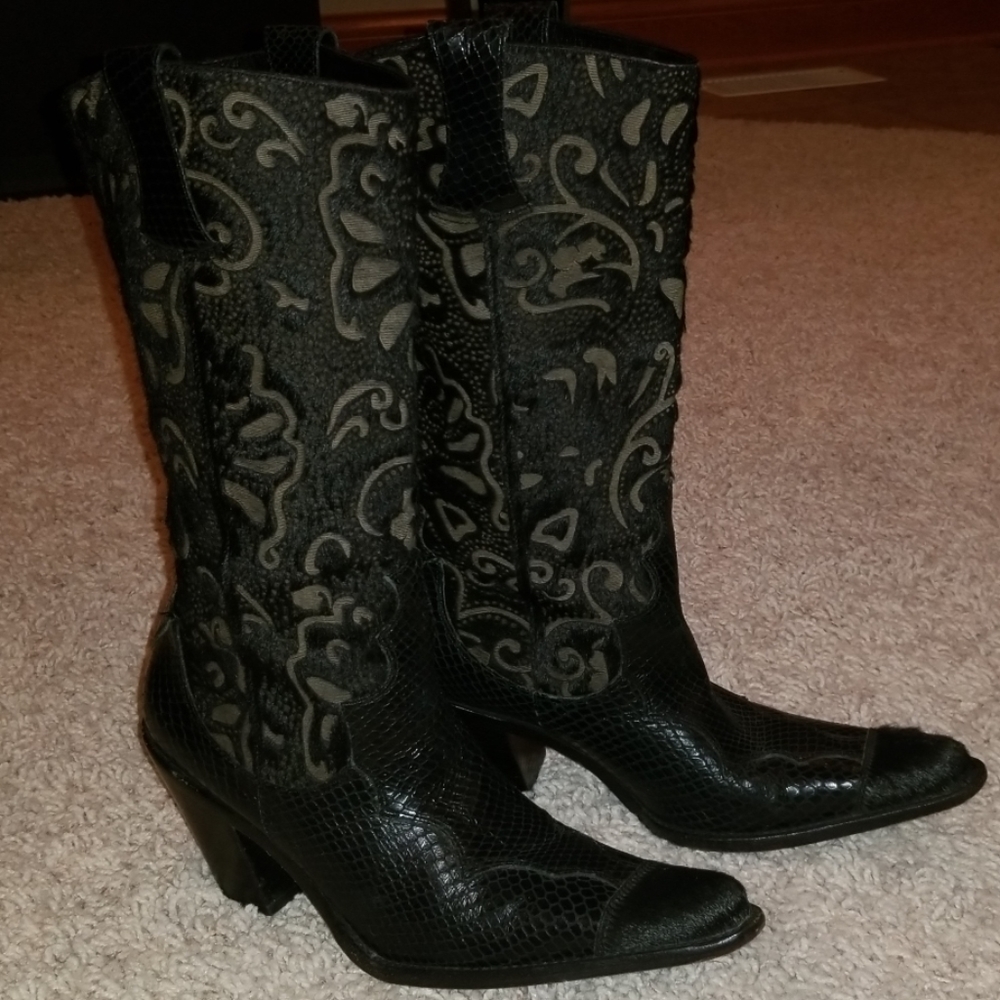 Antonio Melanie Justine  Boots. Sz 7